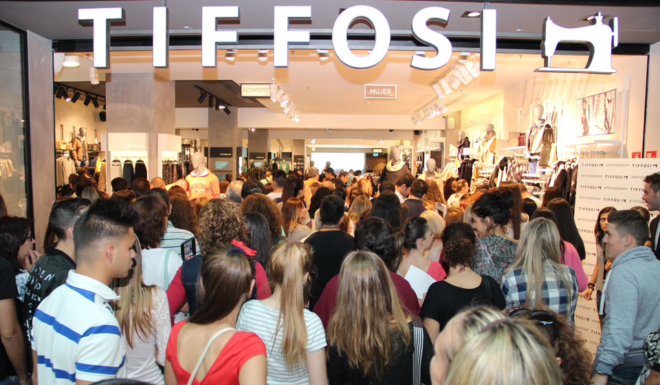 Jornal T Tiffosi abre outlet no Sintra Retail Park