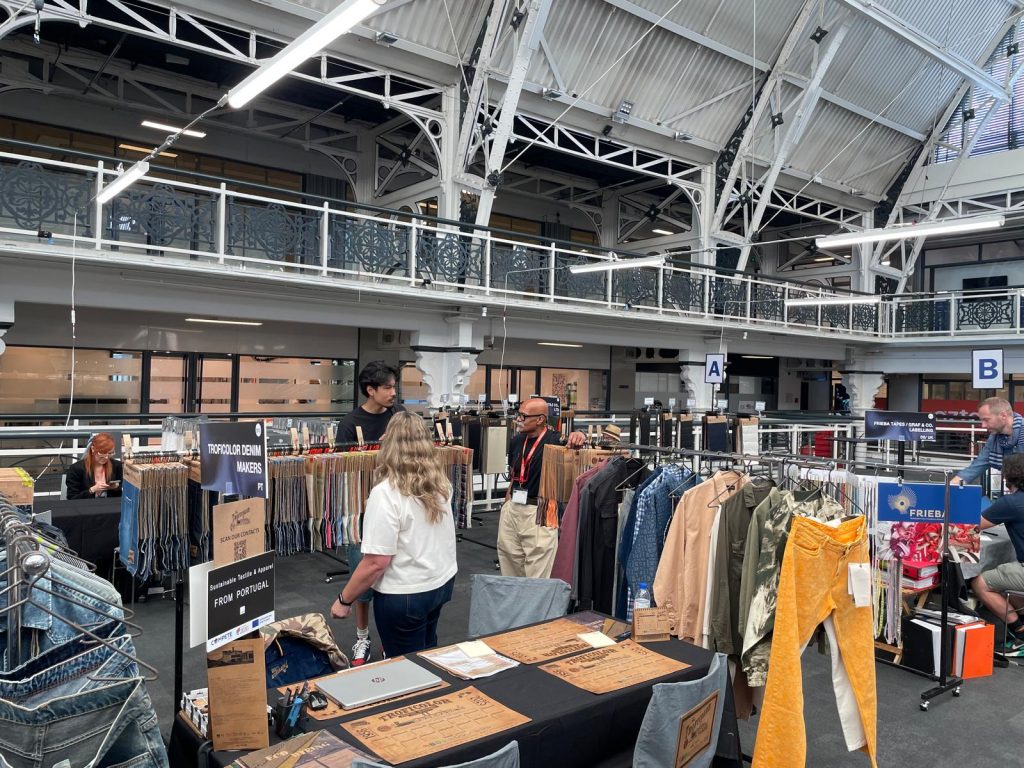 Troficolor Texpremium London